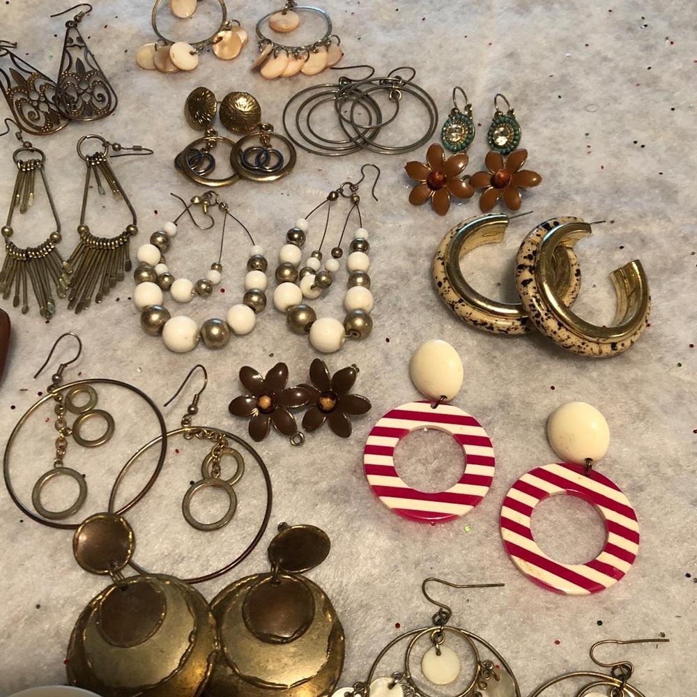 Earring Bundle - Picture 6 of 7